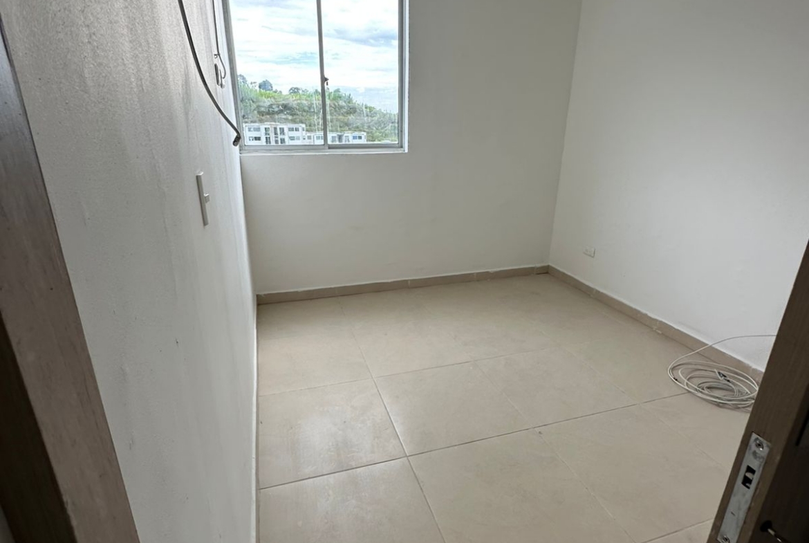 ARRIENDO APARTAMENTO EN AQCUA DOSQUEBRADAS