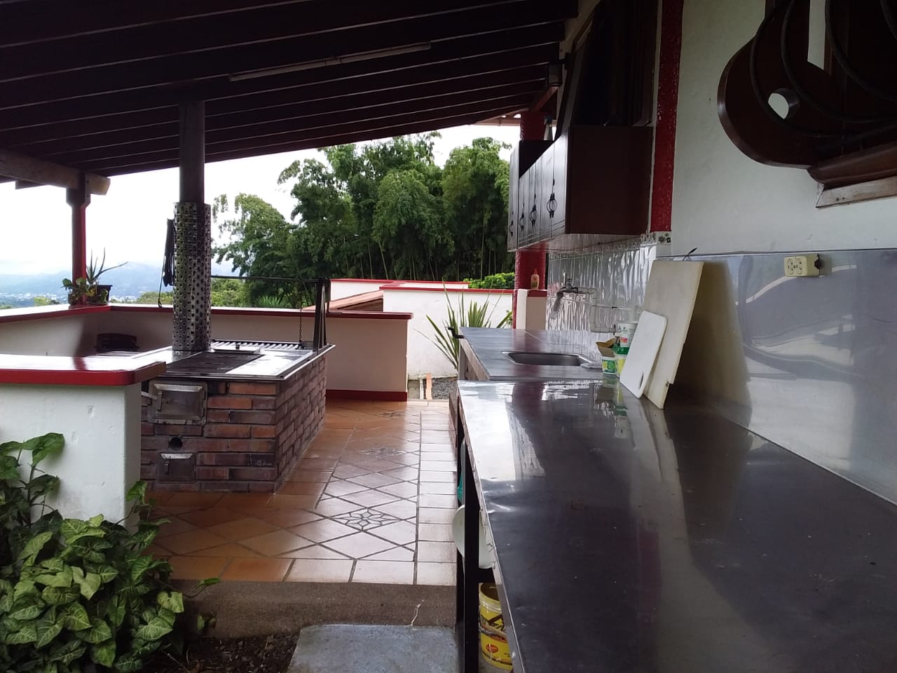SE VENDE HERMOSA FINCA DE RECREO VIA A ARMENIA