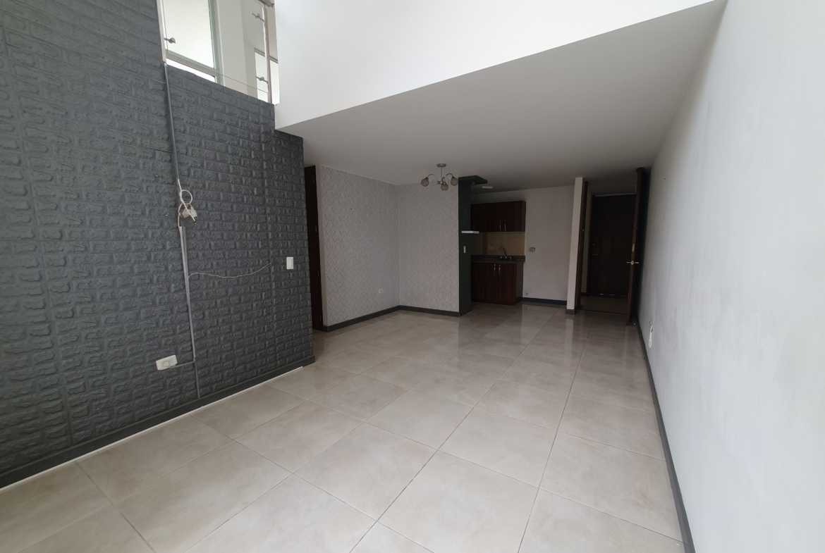 EN VENTA APARTAMENTO DUPLEX AV SUR SECTOR CORALES