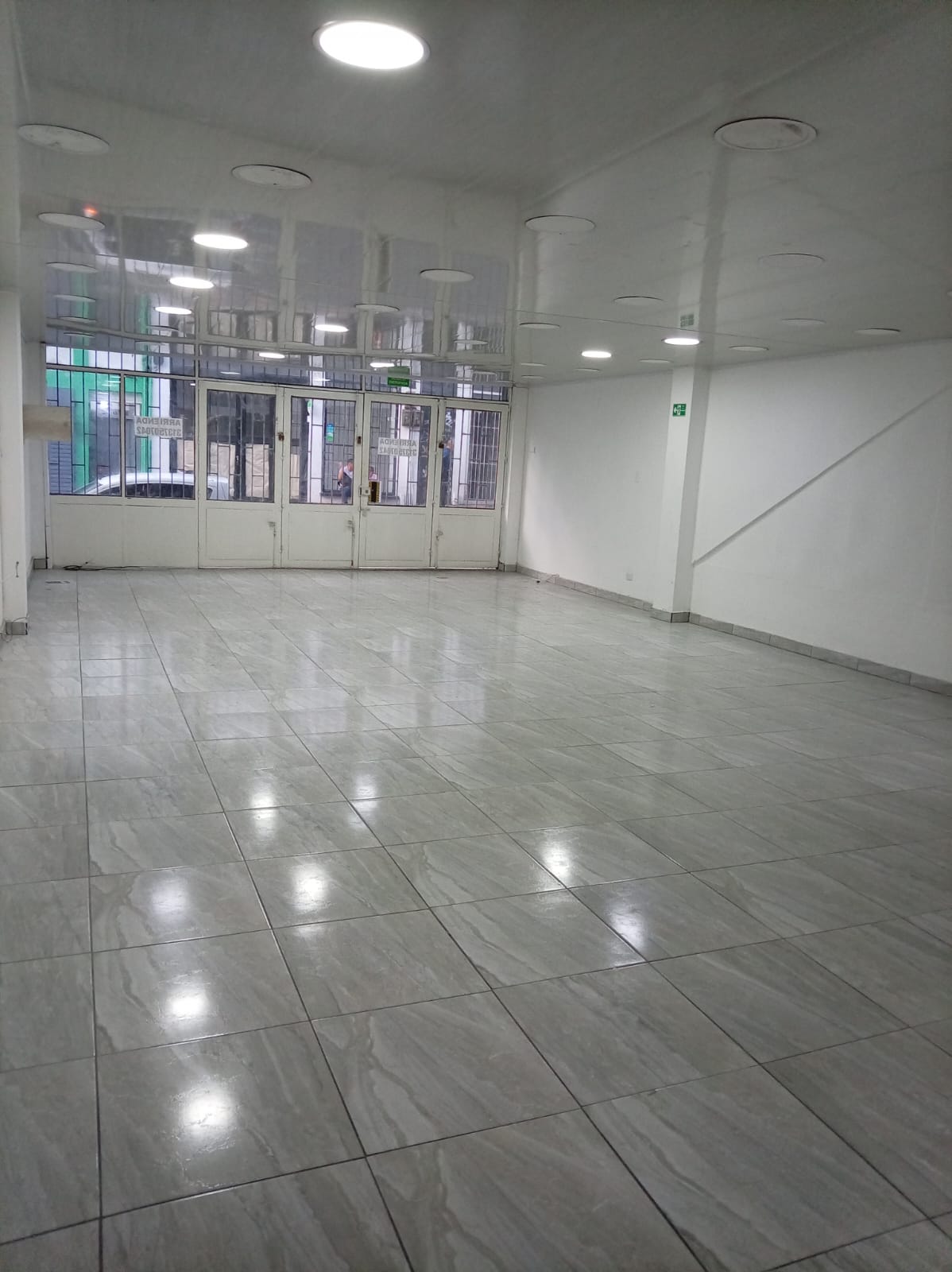 305074220260507104456 LOCAL EN EL CENTRO PARA LA RENTA