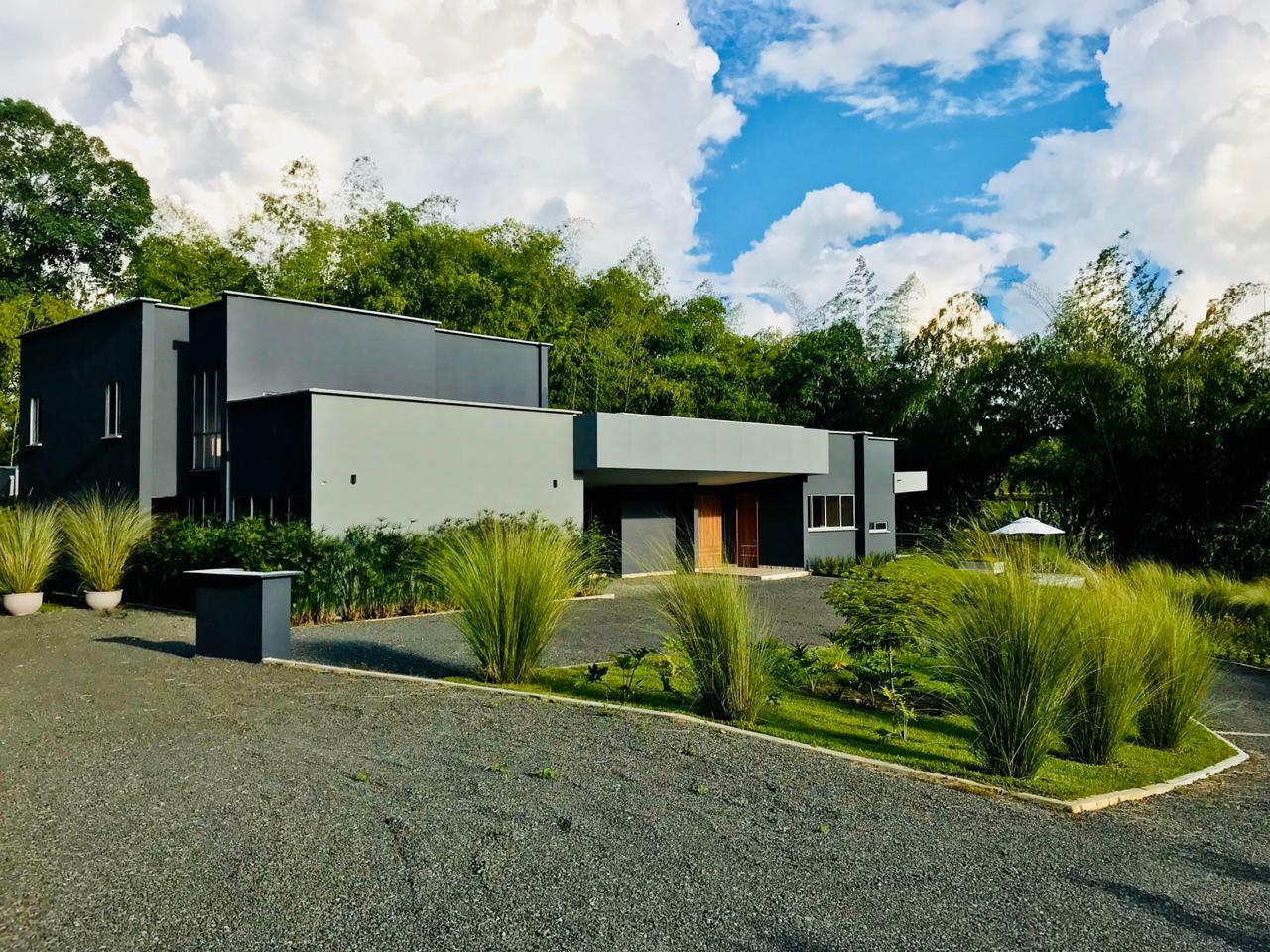 305074320191101033621-1 Vendo Campestre Sector el Tigre Pereira