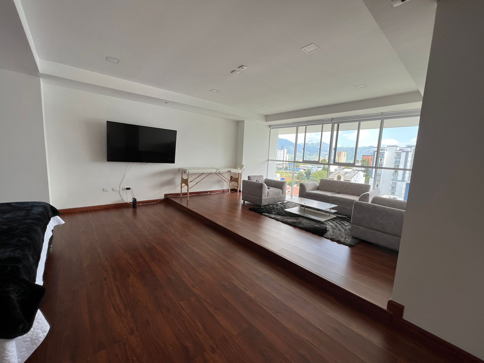 305074320230321034328 VENDO PENT HOUSE DUPLEX EN EXCLUSIVO SECTOR DE PINARES