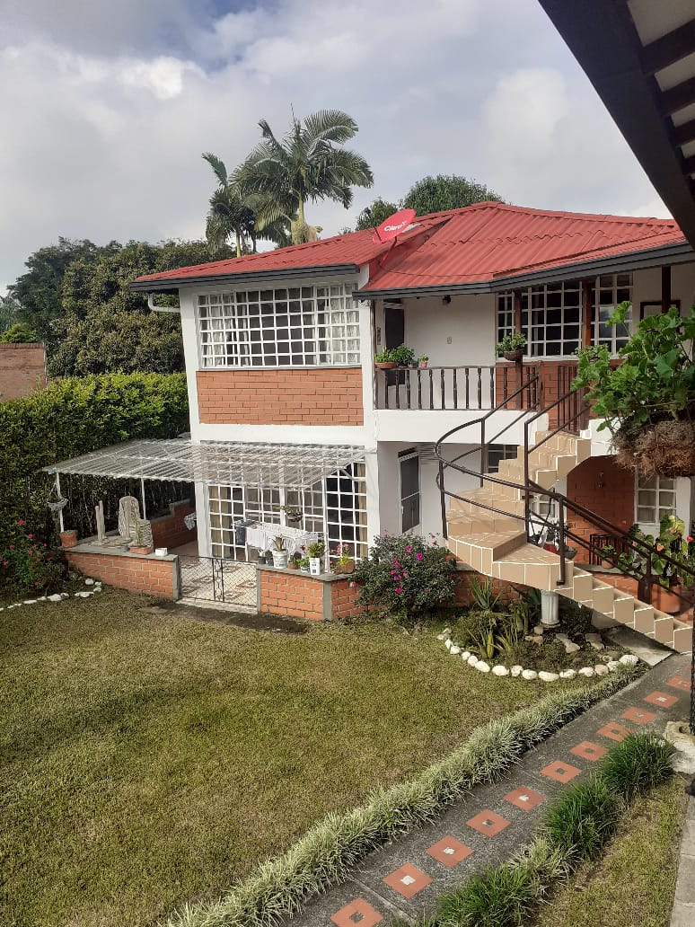 VENDO FINCA SECTOR MORELIA