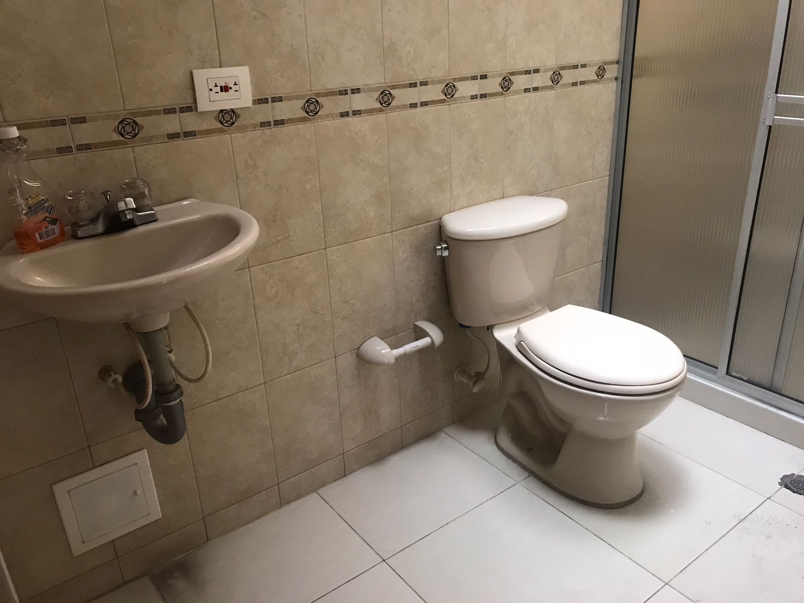 305074420230130111501 Vendo Casa con 2 Viviendas Independientes en Maraya