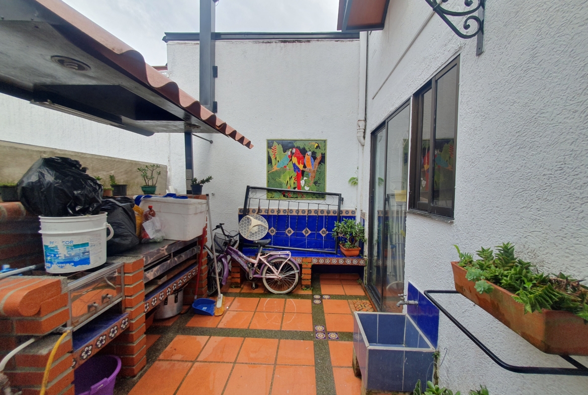 CASA EN VENTA AVENIDA SUR SECTOR HOME CENTER