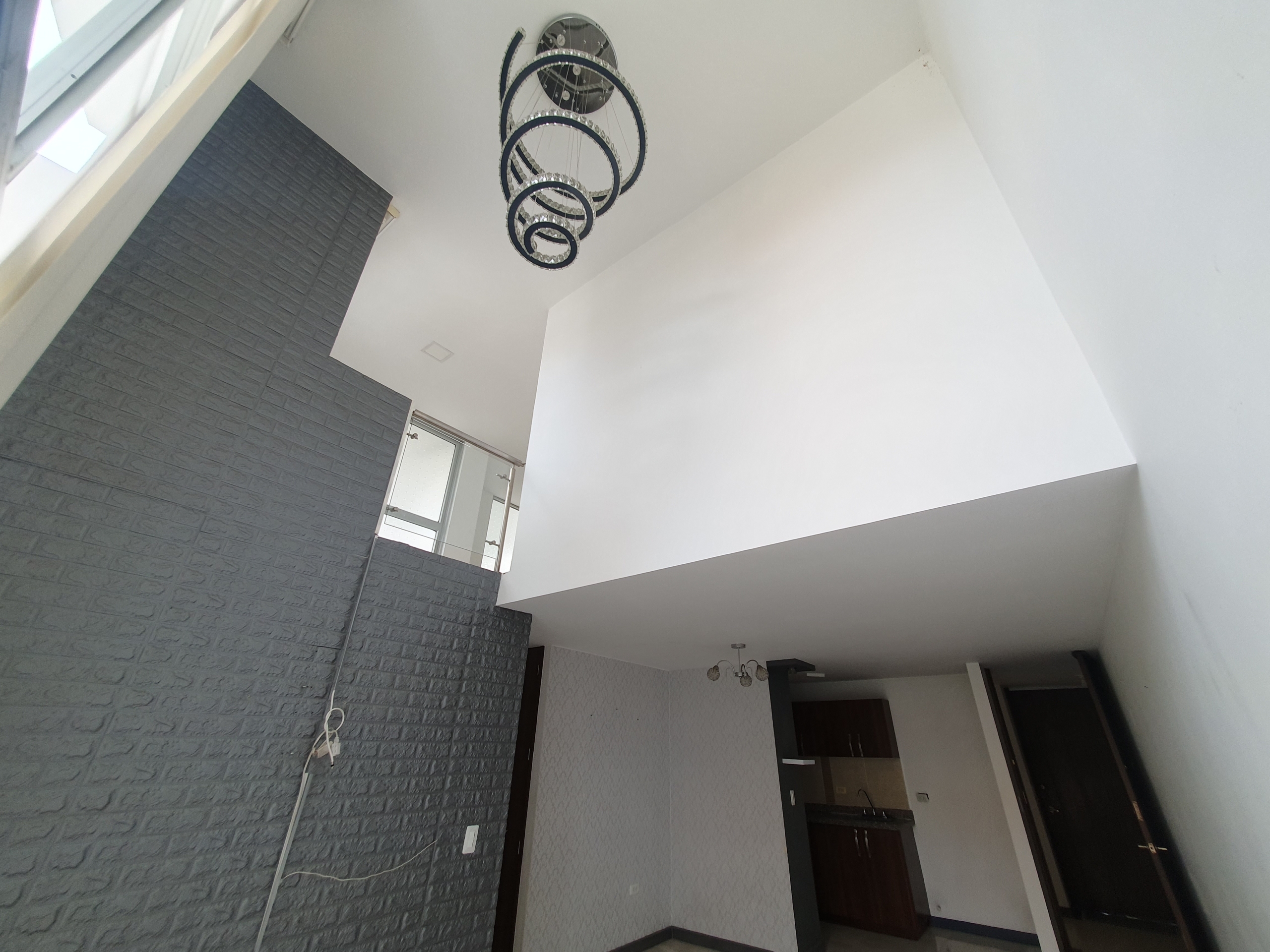 EN VENTA APARTAMENTO DUPLEX AV SUR SECTOR CORALES