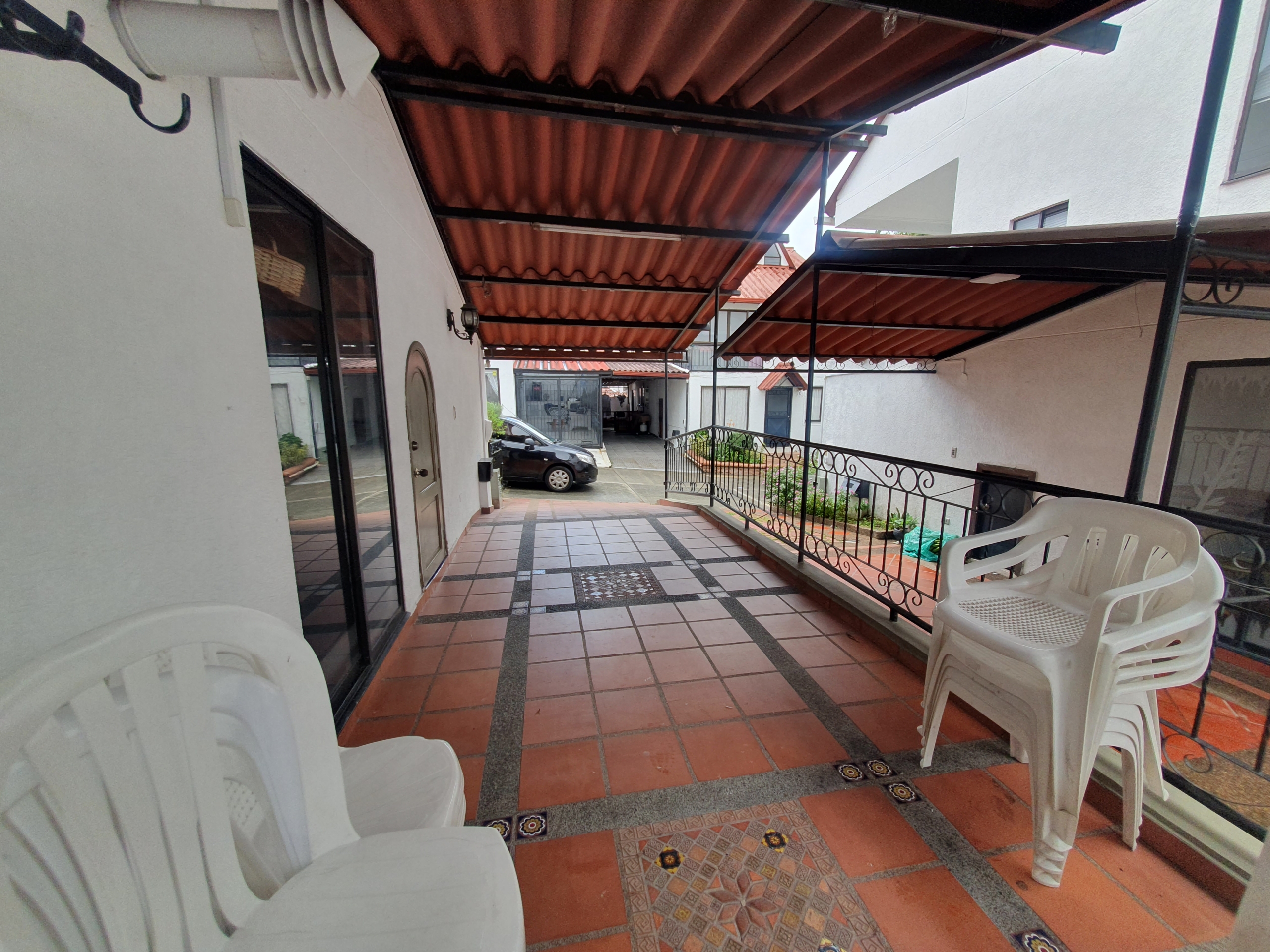 305074620250325091035 CASA EN VENTA AVENIDA SUR SECTOR HOME CENTER