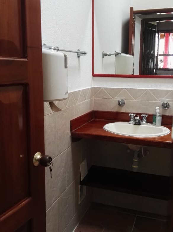 SE VENDE HERMOSA FINCA DE RECREO VIA A ARMENIA