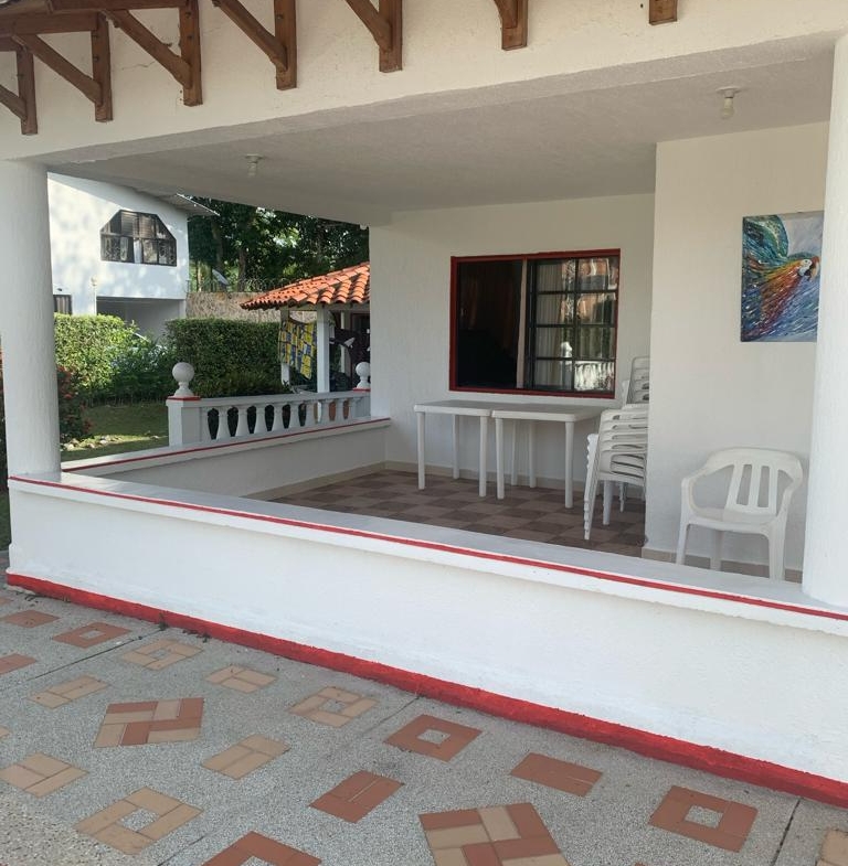 VENTA DE CASA CAMPESTRE EN VITERBO