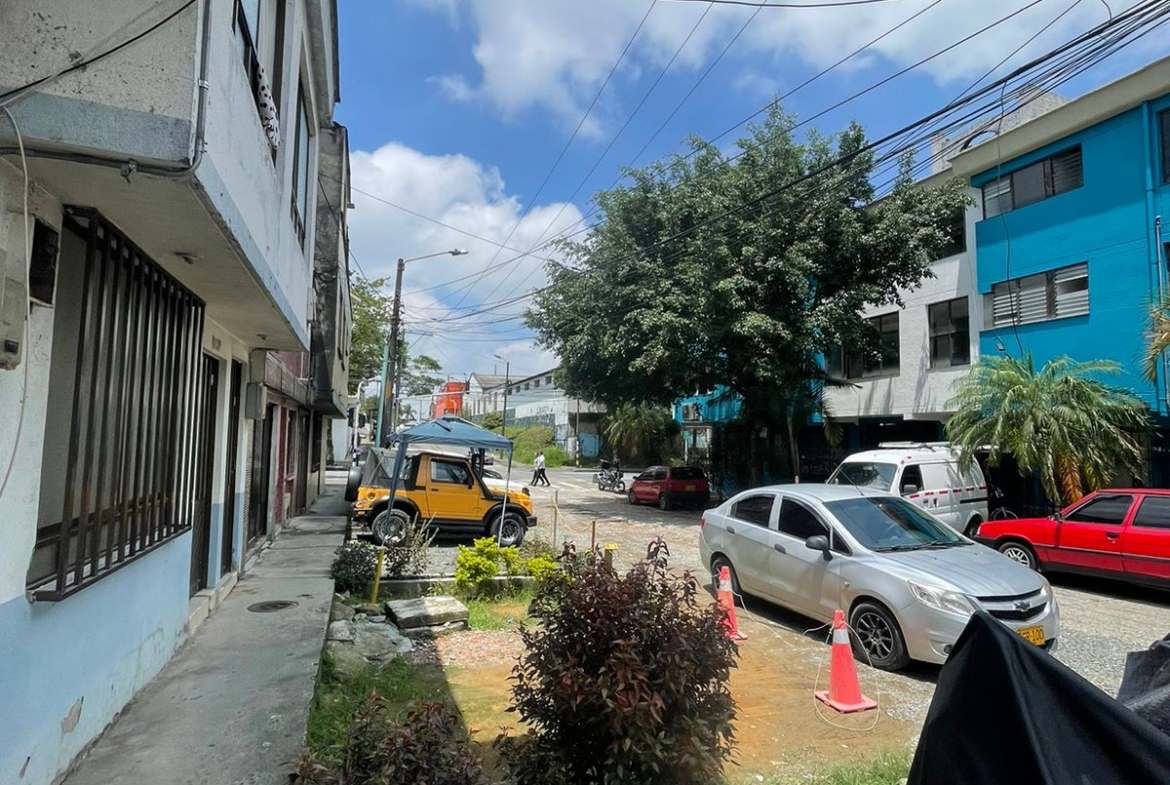 VENDO BODEGA PEREIRA