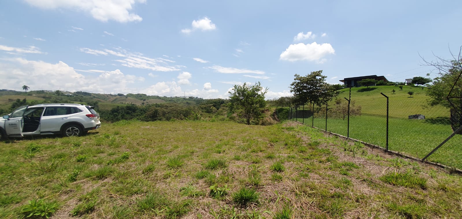 30507520250311061344 EN VENTA LOTE CERRITOS PEREIRA 11.027M2