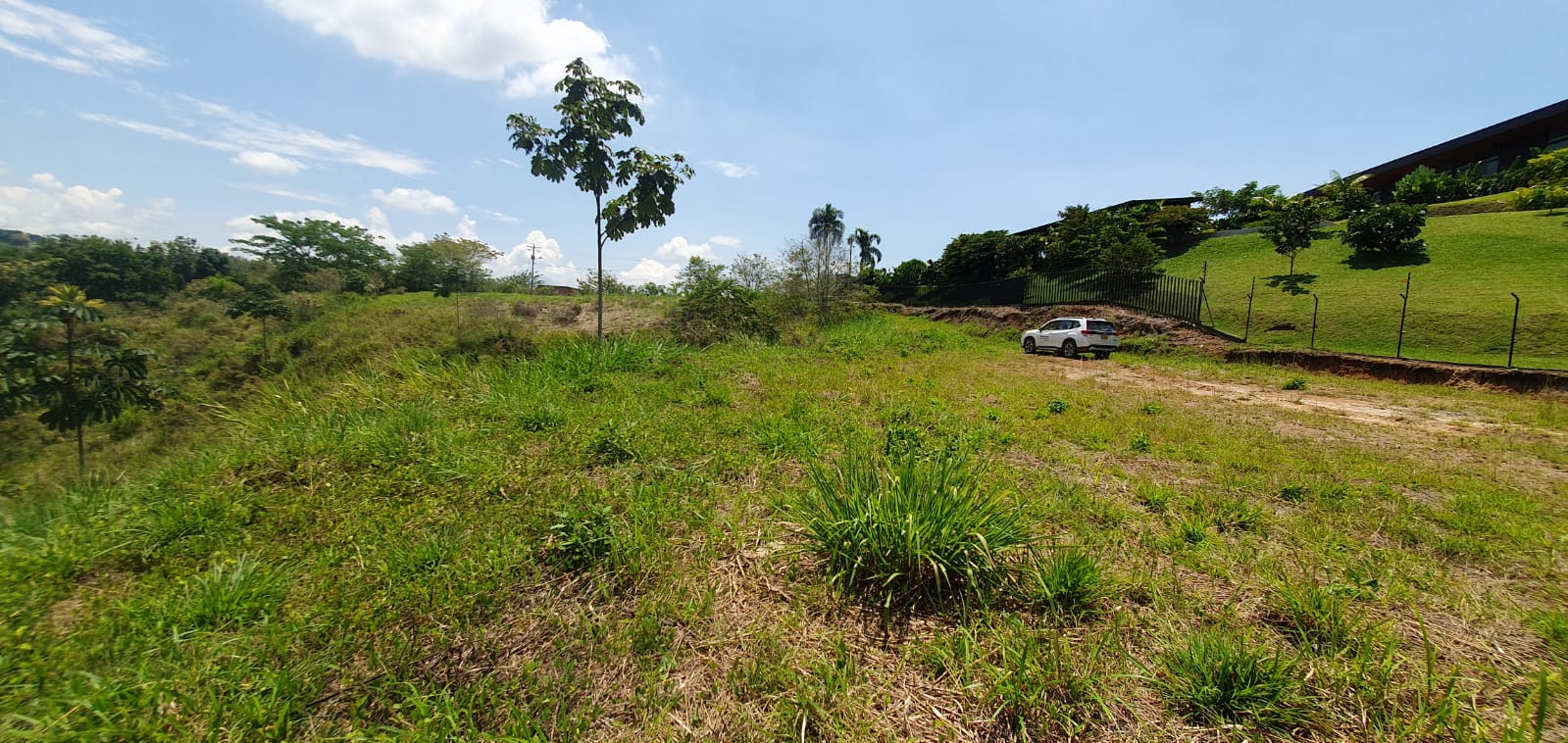 30507520250311120152-1 EN VENTA LOTE CERRITOS PEREIRA 10.055 M2