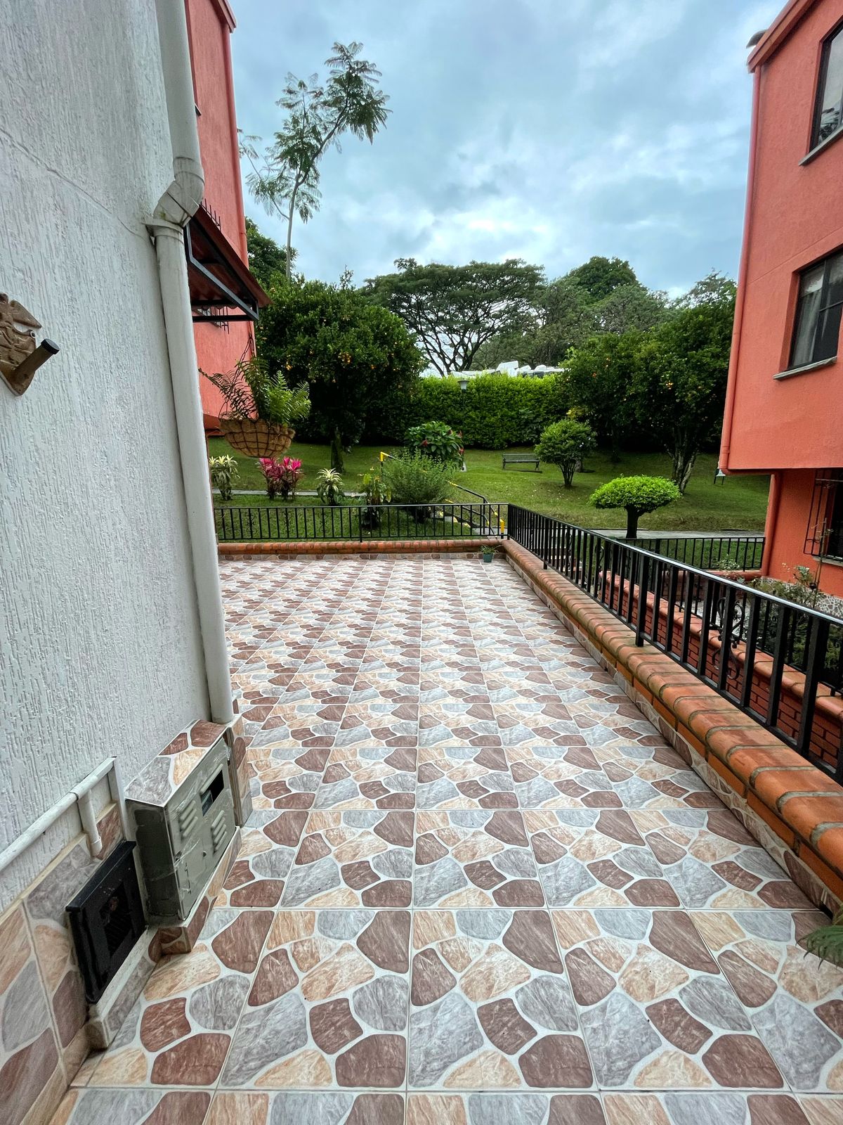 SE PERMUTA APARTAMENTO EN GAMMA 4