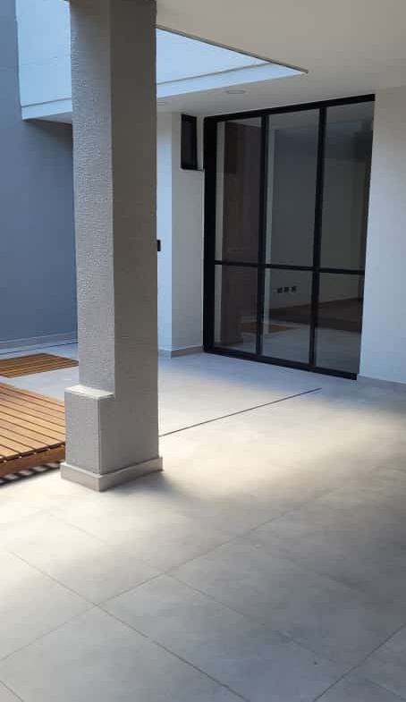 VENDO CASA EN CERRITOS PARA ESTRENAR