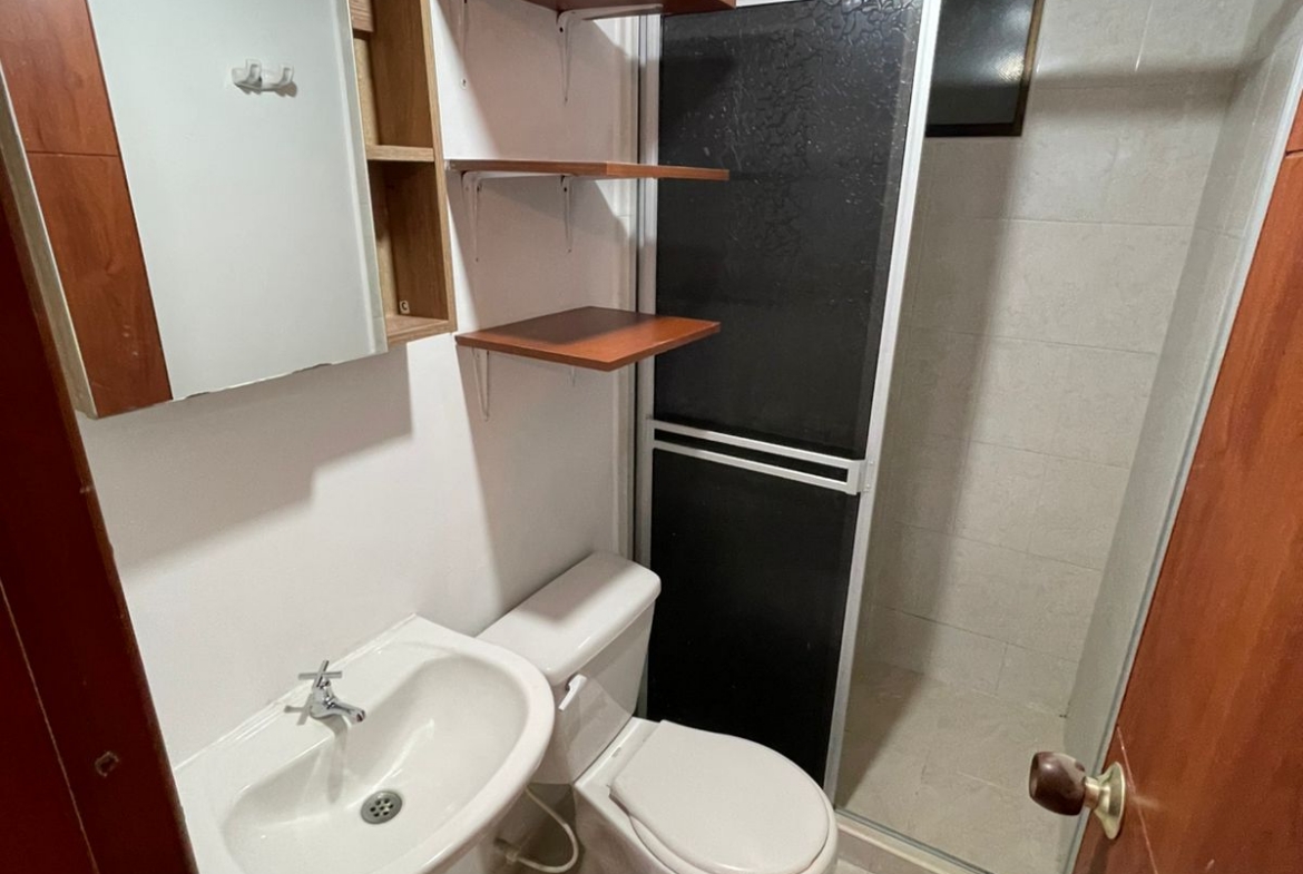 SE VENDE APARTA ESTUDIO EN CAÑAVERAL 1