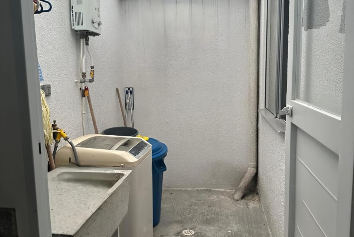 VENDO CASA DÚPLEX EN CONJUNTO CERRADO SECTOR MONTEBONITO DOSQUEBRADAS