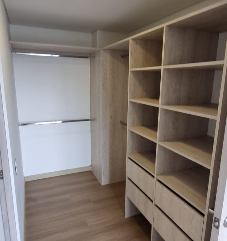 VENDO APARTAMENTO UBICACIÓN ESTRATÉGICA AVENIDA SUR EN PEREIRA
