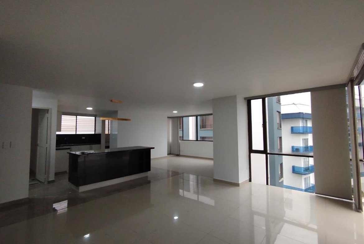SE VENDE APARTAMENTO EN ALAMOS