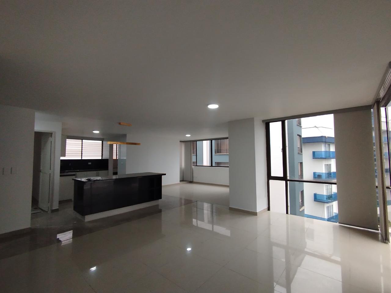 SE VENDE APARTAMENTO EN ALAMOS