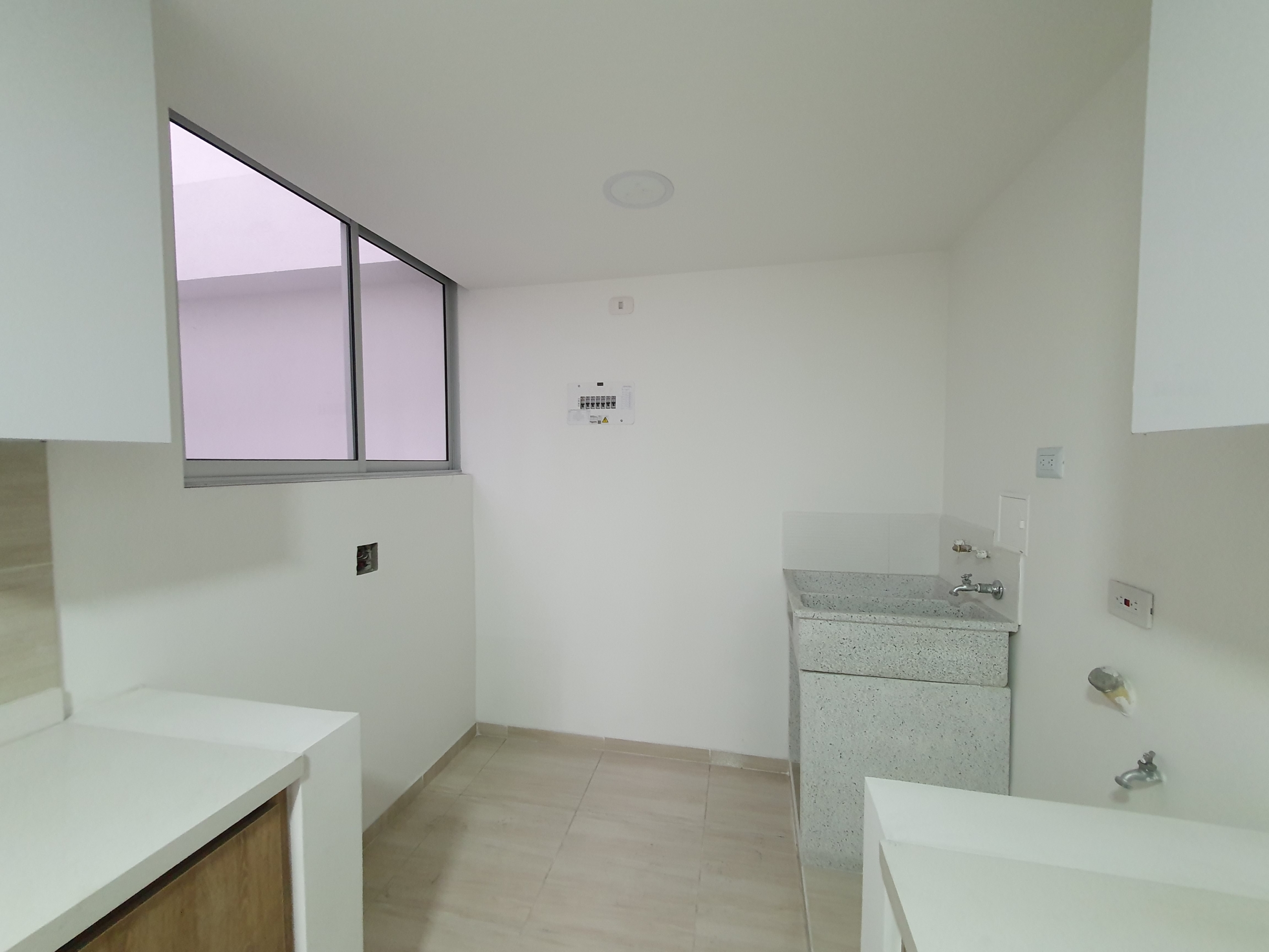 EN VENTA AMPLIO APARTAMENTO PARA ESTRENAR EN VILLAMARIA CALDAS
