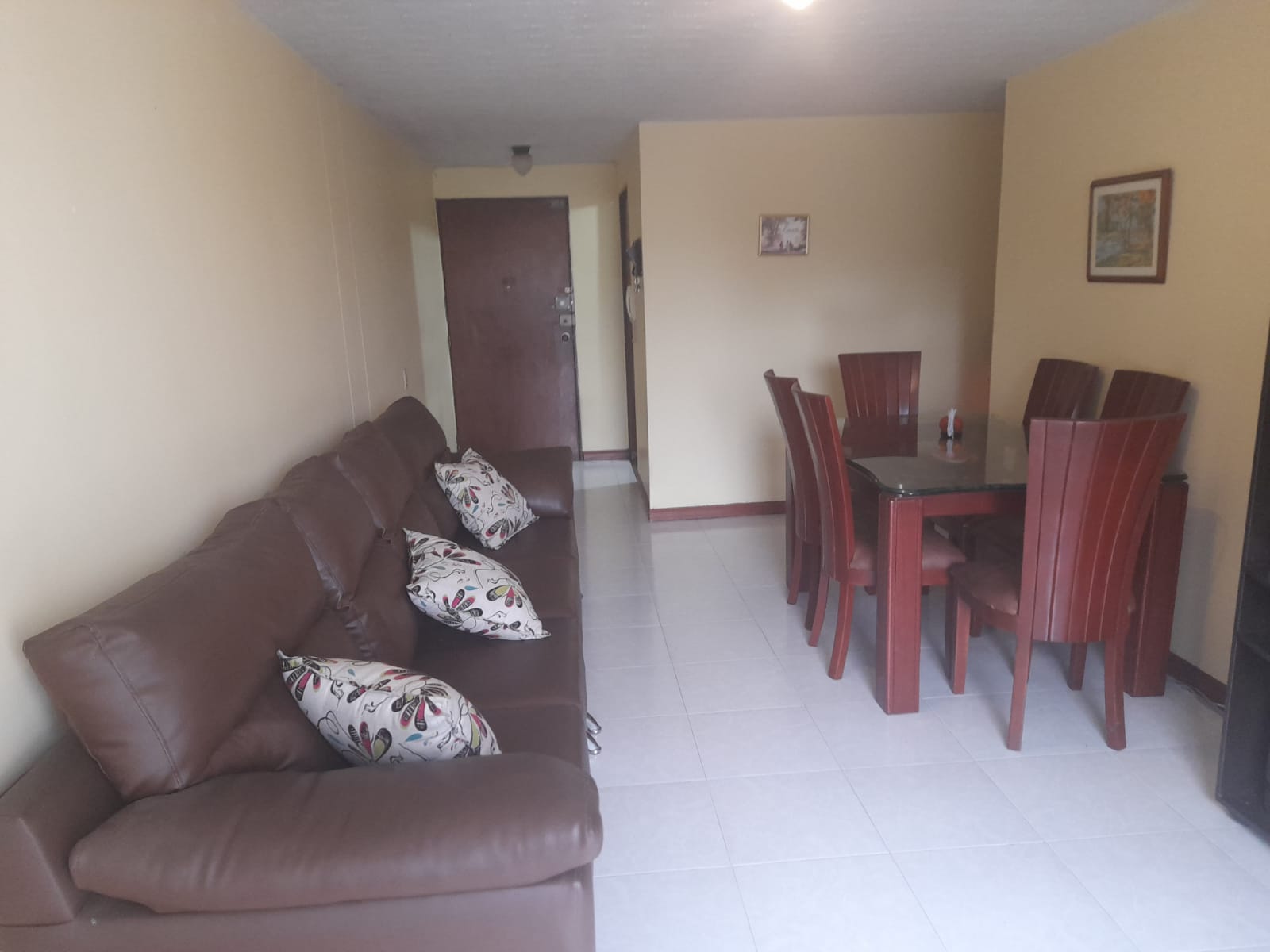 VENTA APARTAMENTO EN LA AURORA