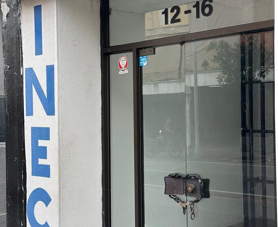 VENTA DE EDIFICIO PARA OFICINAS EN EL CENTRO DE PEREIRA
