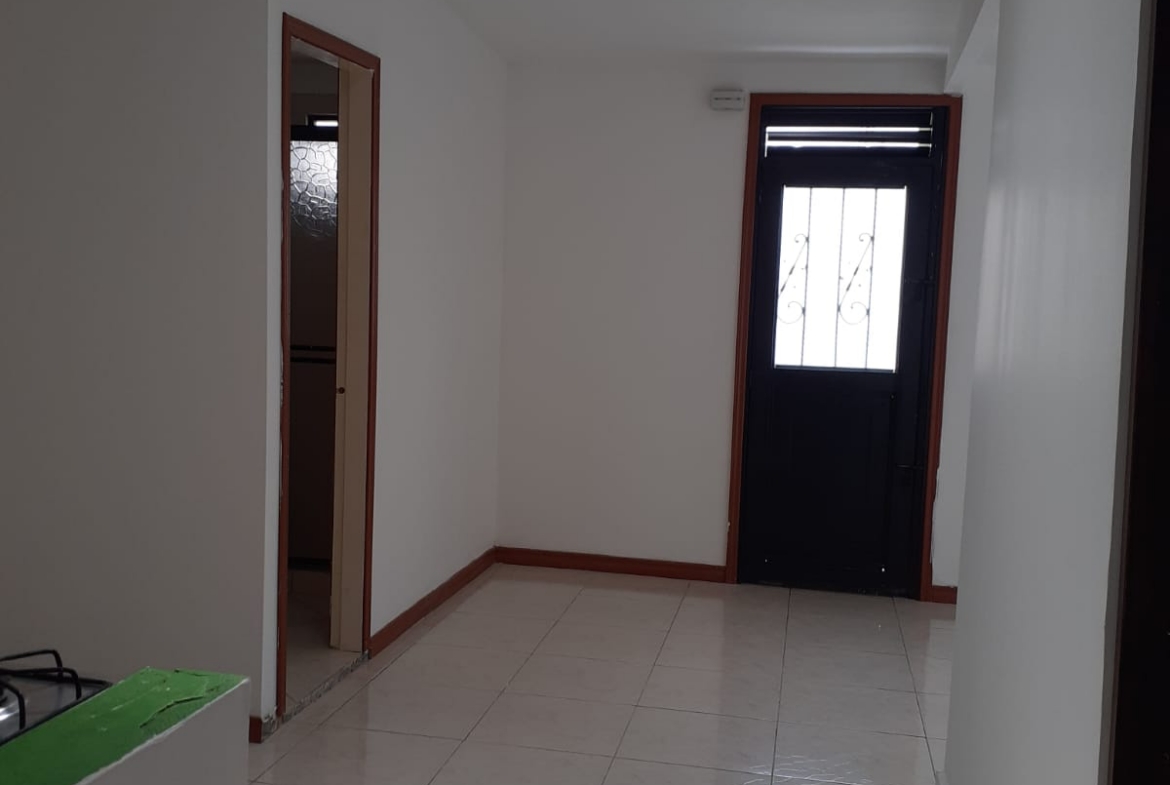 ARRIENDO APARTA ESTUDIO EN LA PRADERA
