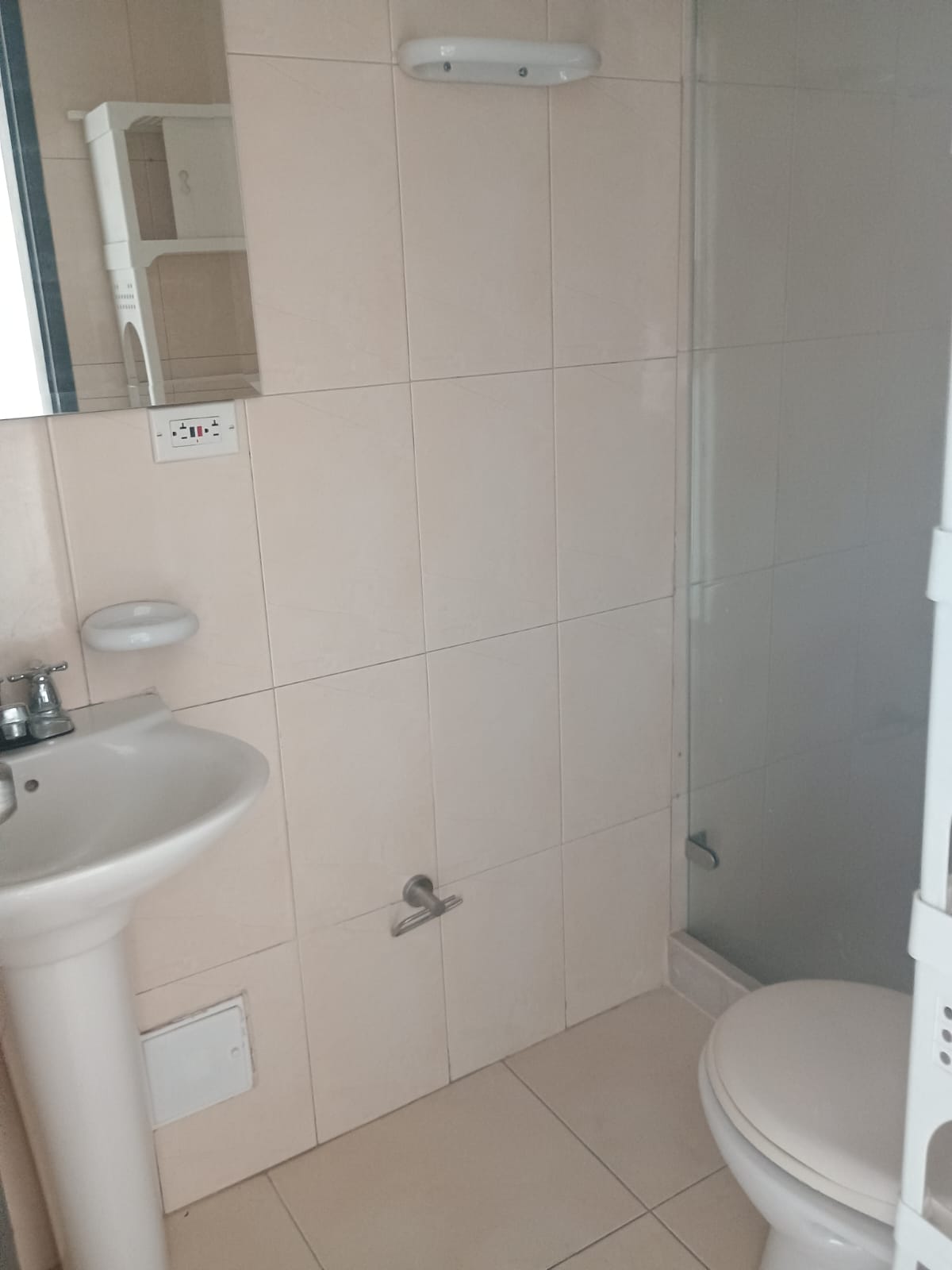 30507620240306041937 ARRIENDO APARTA ESTUDIO EN EL CENTRO PEREIRA