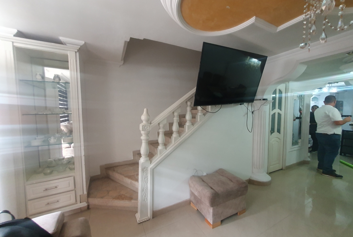 EN VENTA CASA AV SUR SECTOR PUEBLITO CAFETERO