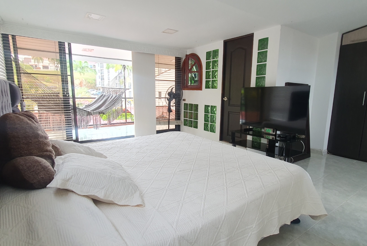 CASA EN VENTA AVENIDA SUR SECTOR HOME CENTER