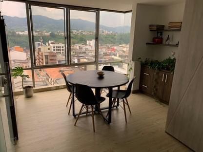 EN VENTA OFICINA IMPORTANTE SECTOR DEL CENTRO DE PEREIRA