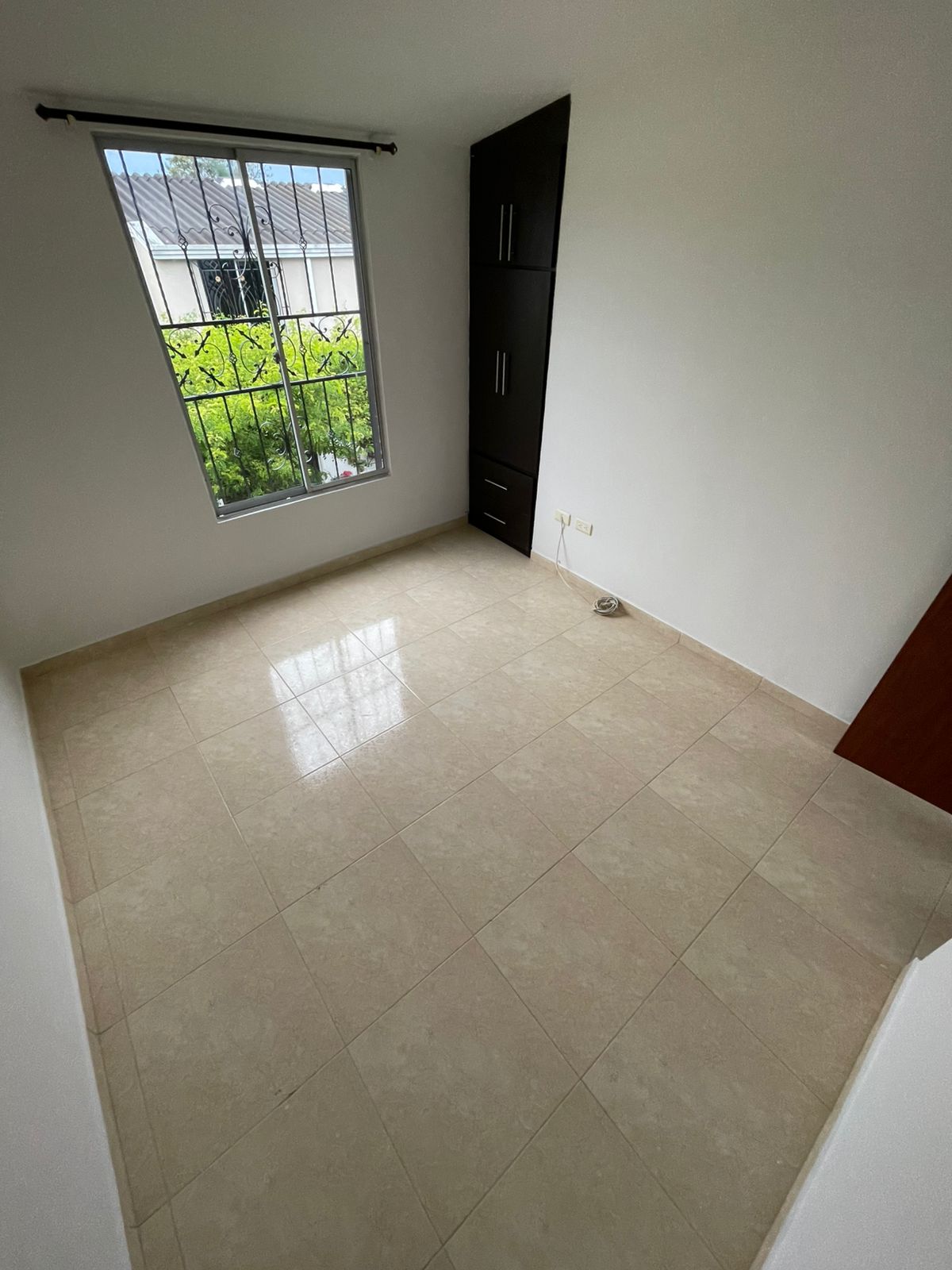 SE RENTA CASA EN CUBA- GUADALCANAL