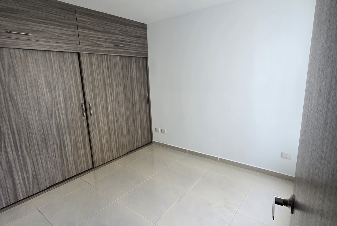 SE VENDE APARTAMENTO EN DOSQUEB LA PRADERA