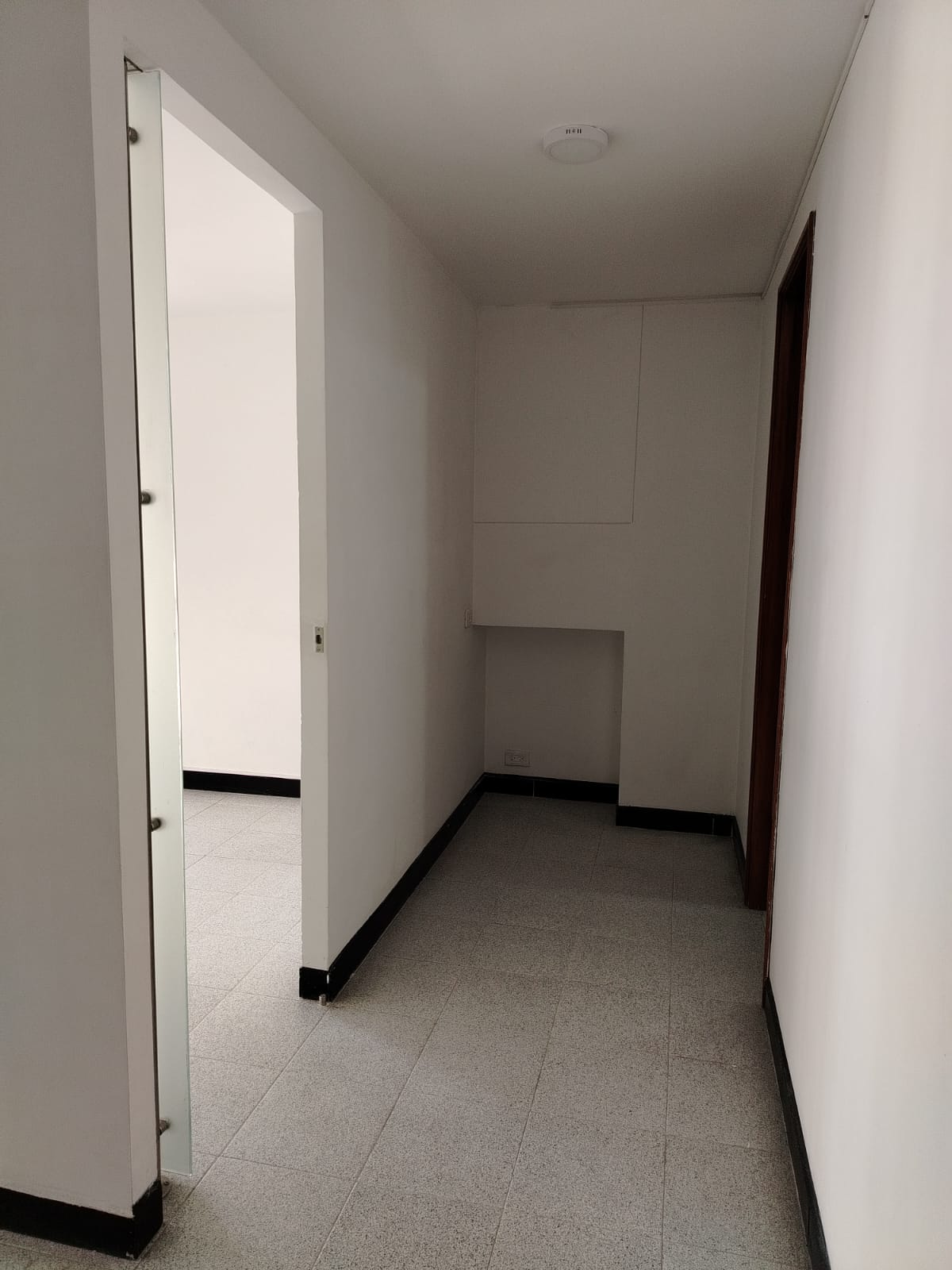 30507620250926013716 ARRIENDO OFICINA EN EL CENTRO DE PEREIRA