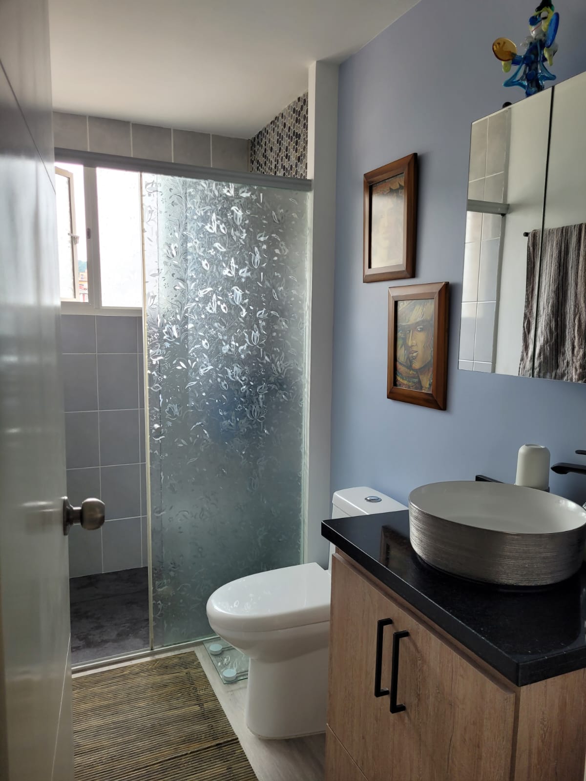 30507620251031111033 VENDO APARTAESTUDIO EN PINARES FRENTE A MEGACENTRO