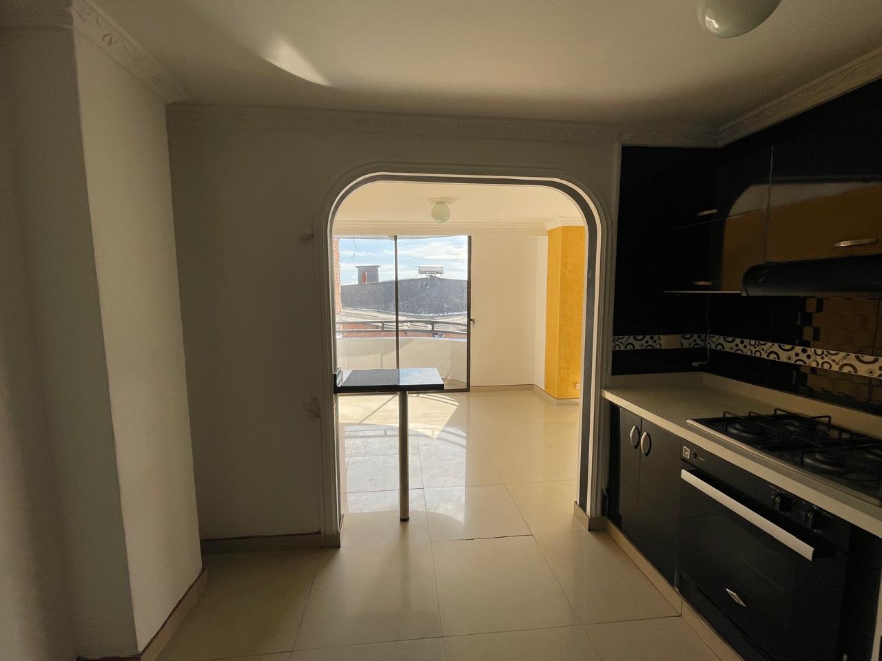30507620251110052719 SE VENDE APARTAMENTO CENTRO DE PEREIRA CERCA AL PARQUE EL LAGO