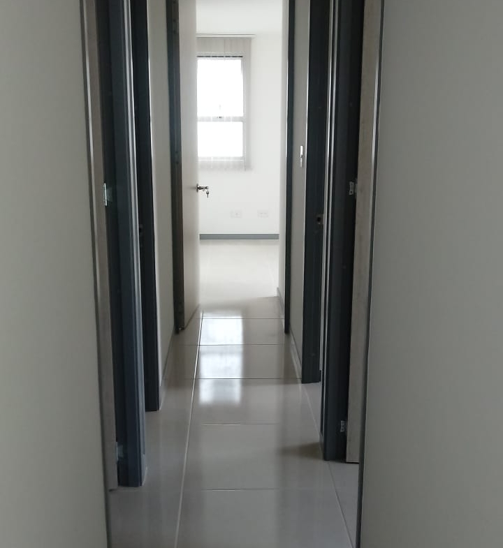 VENDO APARTAMENTO SECTOR UNICENTRO PEREIRA