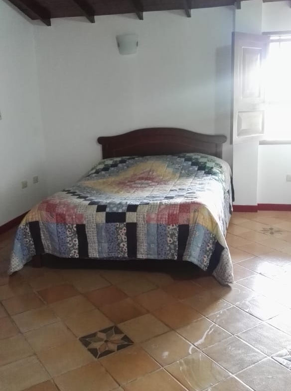 SE VENDE HERMOSA FINCA DE RECREO VIA A ARMENIA