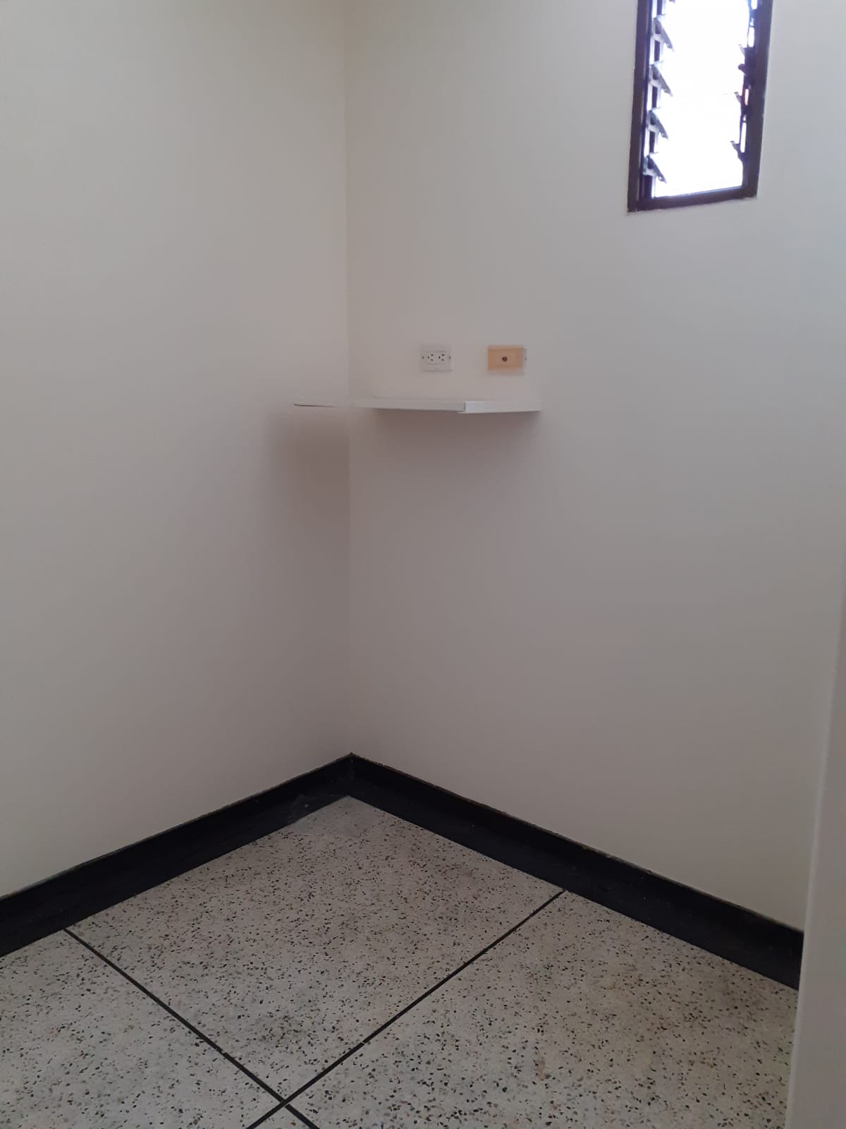 30507720220405042504 VENDO APARTAMENTO EN PINARES DE SAN MARTIN PEREIRA