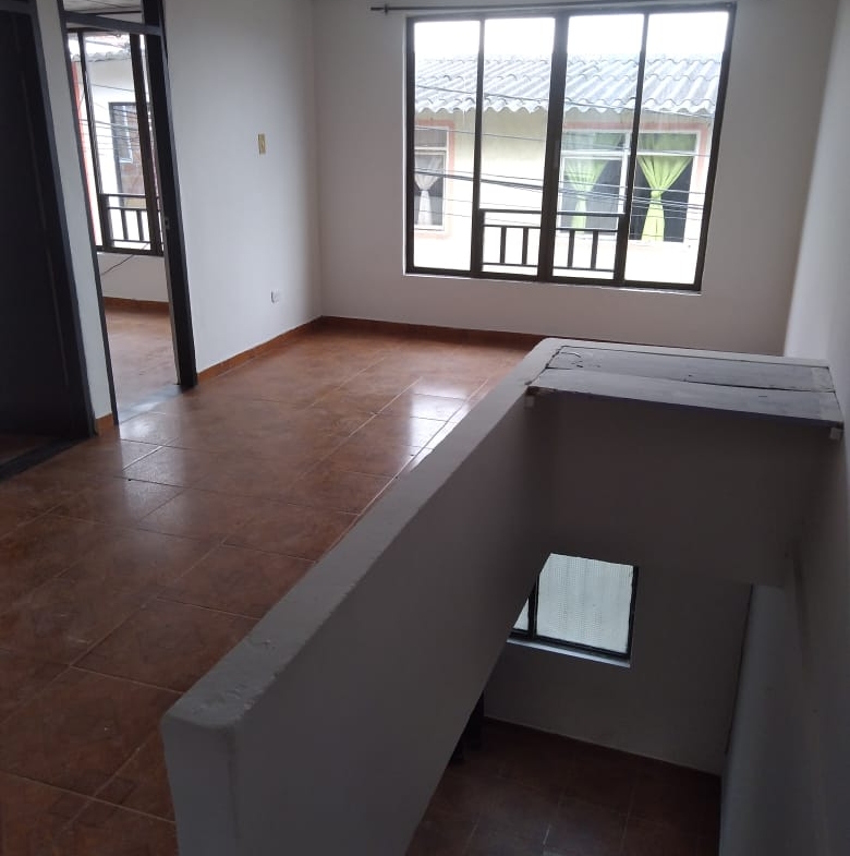 VENDO CASA EN DOSQUEBRADAS