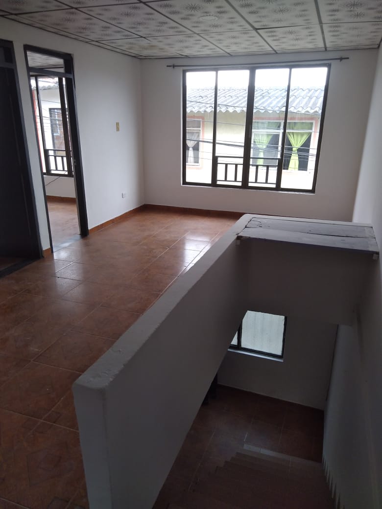 30507720220514084349 VENDO CASA EN DOSQUEBRADAS