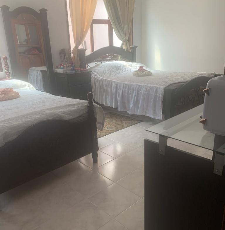 VENTA DE CASA CERCA AL CENTRO DE PEREIRA