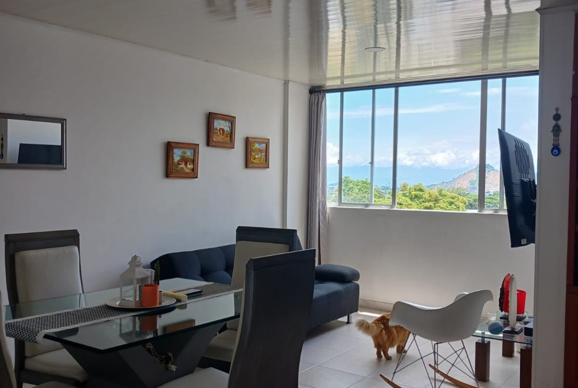 VENDO APARTAMENTO EN LOS CEDROS PEREI