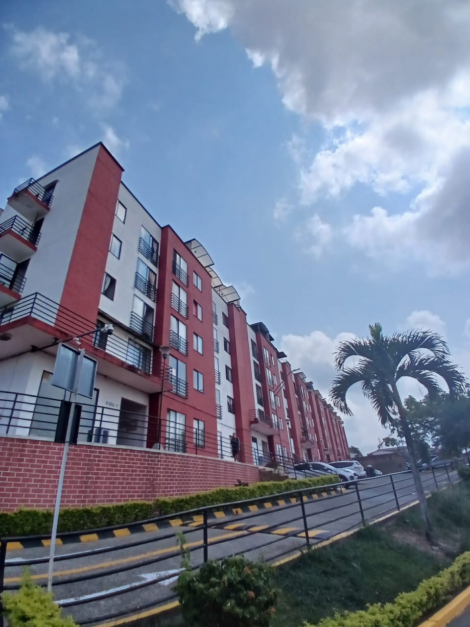 30507720250531095825-1 SE VENDE APARTA ESTUDIO EN CAÑAVERAL 1