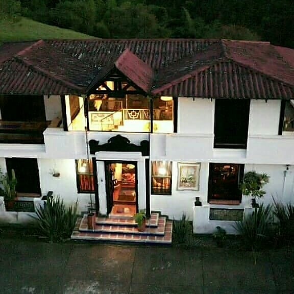 VENDO CASA CAMPESTRE VIA ARMENIA PEREIRA