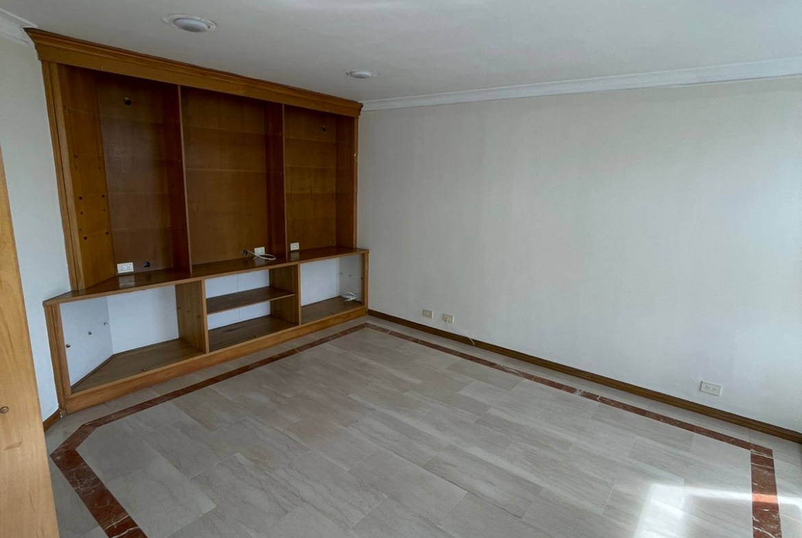 SE VENDE APARTAMENTO EN ALAMOS, PEREIRA