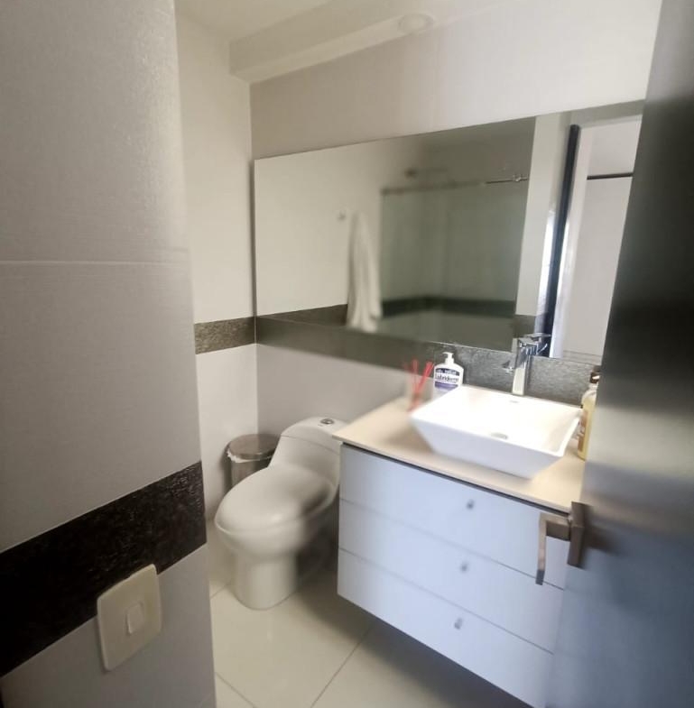 VENDO CASA EN PUEBLITO CAFETERO