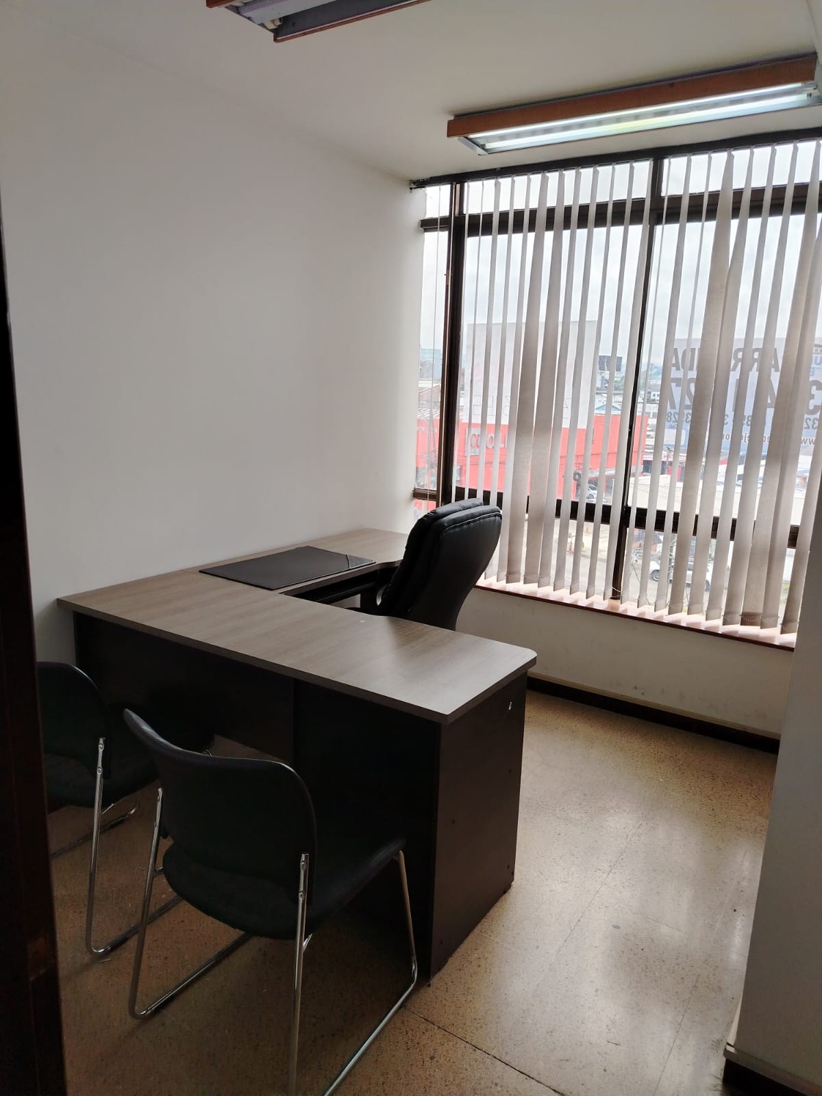 30507720260305083556 ARRIENDO OFICINA EN TURIN PERERIA
