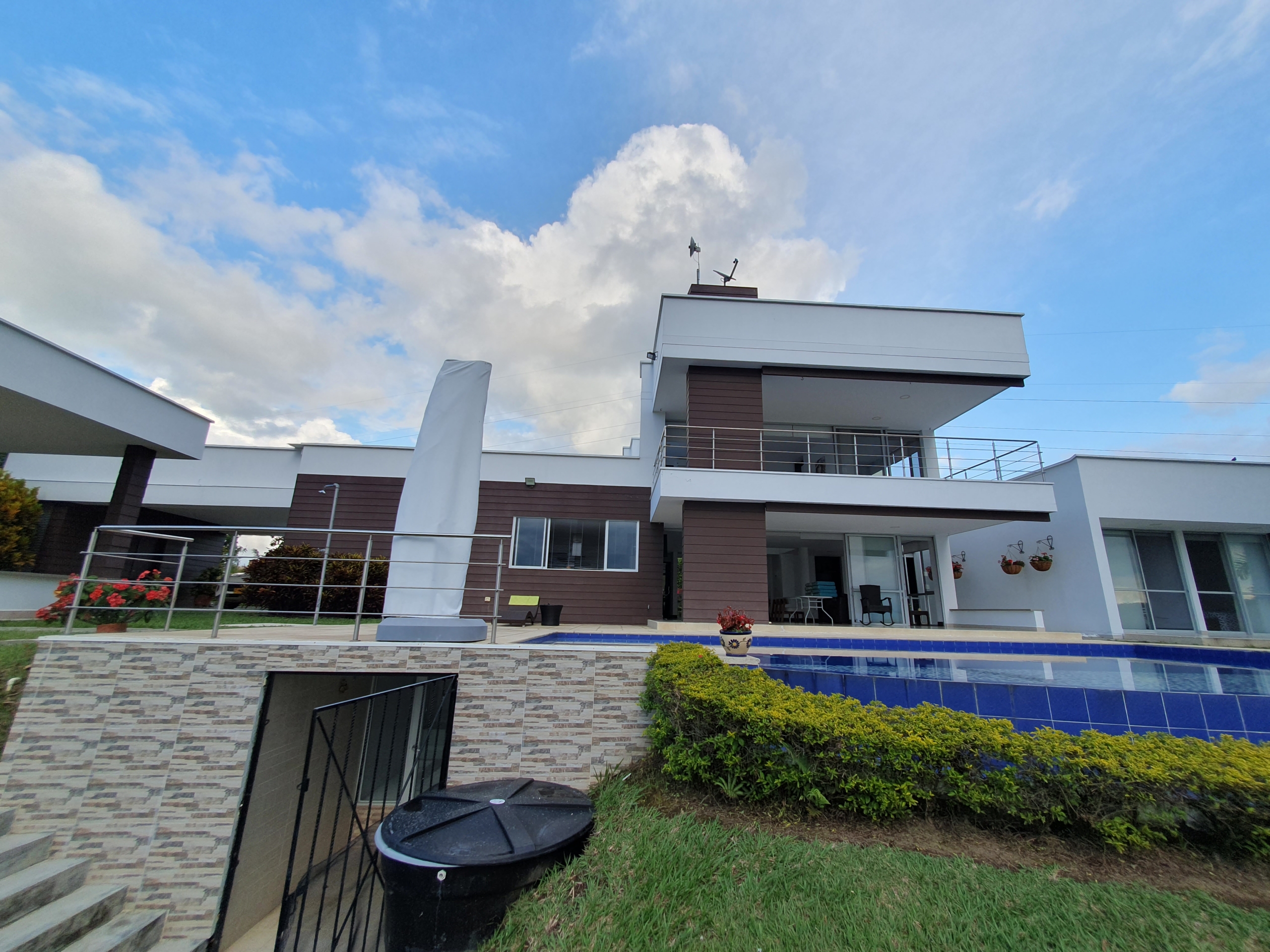 EN VENTA CASA CAMPESTRE EN CERRITOS PEREIRA