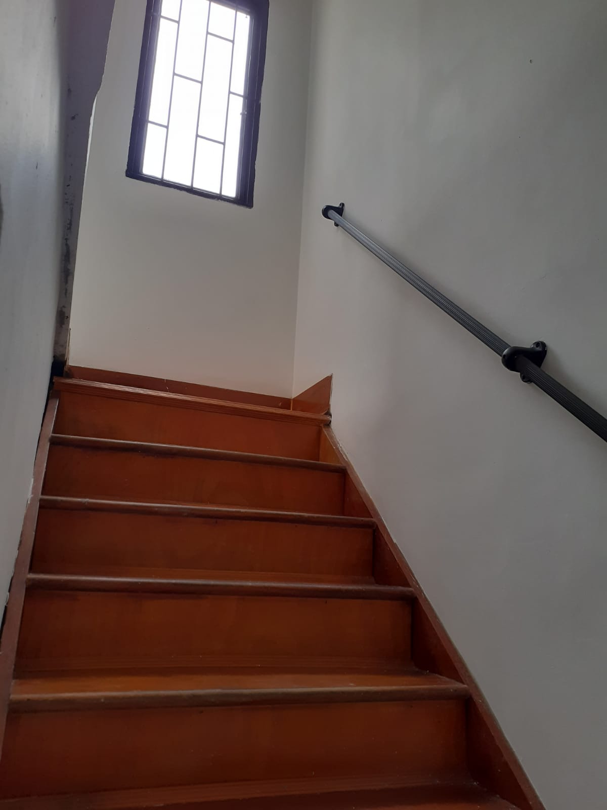 ARRIENDO APARTA ESTUDIO EN LA PRADERA